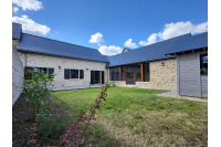 Maison à Montsûrs