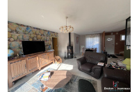 Spacieuse maison familiale à 15 min de Laval