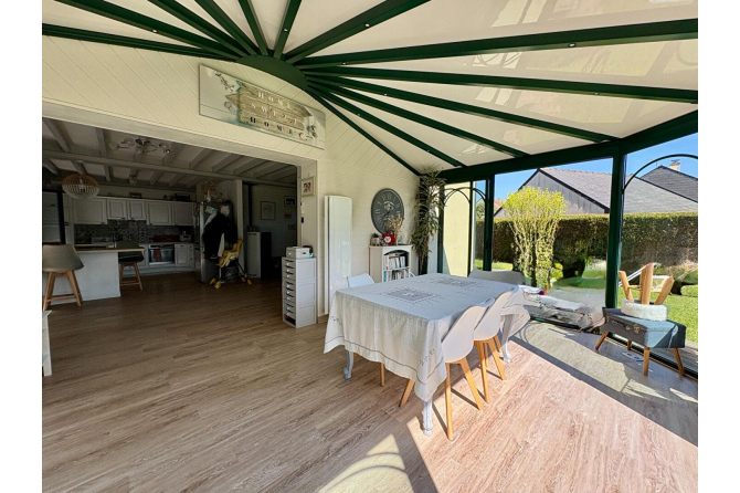 Maison Le Genest St Isle
