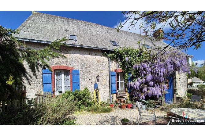 Jolie maison secteur Evron