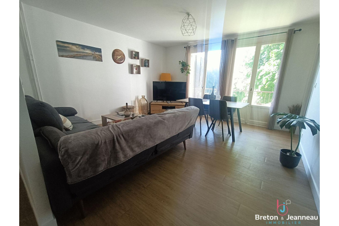 Appartement T4 quartier Haute Follis à Laval