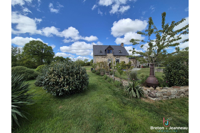 Maison sur 2 ha 13 secteur Vaiges