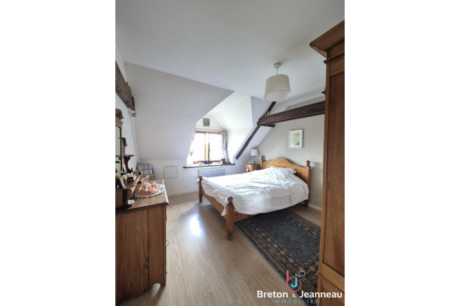 Maison sur 2 ha 13 secteur Vaiges
