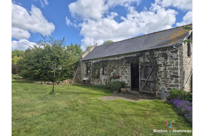 Maison sur 2 ha 13 secteur Vaiges