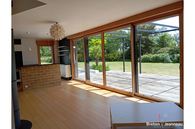 Maison contemporaine et basse consommation secteur Mayenne