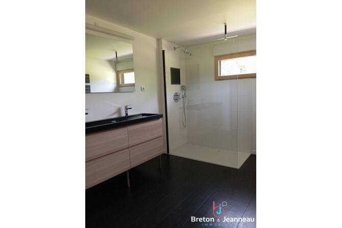 Maison contemporaine et basse consommation secteur Mayenne