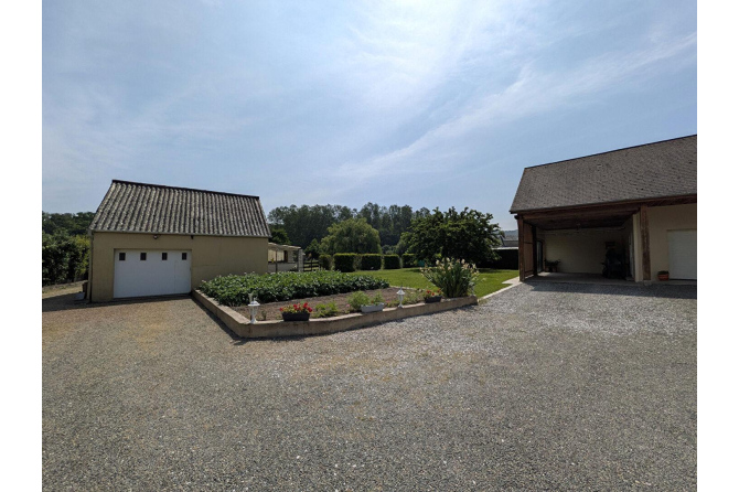 Maison familiale proche d'Evron