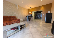 Maison de ville rénovée secteur Mayenne