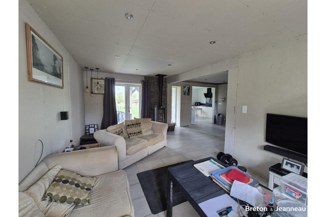 Maison sur 1.5 hectares secteur Saint Pierre des Nids