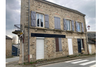 Maison à Courcité