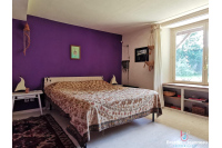Maison sur 1,5 ha secteur Bais