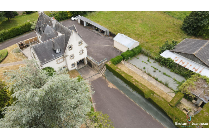 Belle Propriété à  LECOUSSE