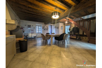 Maison de ville rénovée secteur Mayenne