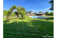 Magnifique Maison en Pierres avec Piscine  À 15 min de Laval