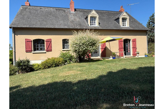 Maison à Bierne Les Villages
