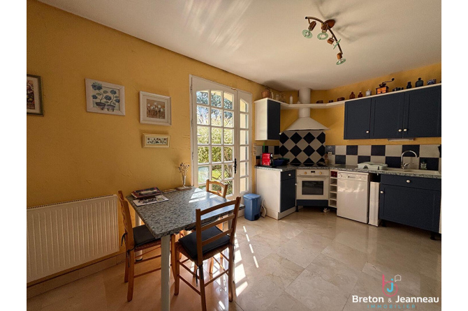 Maison à Bierne Les Villages