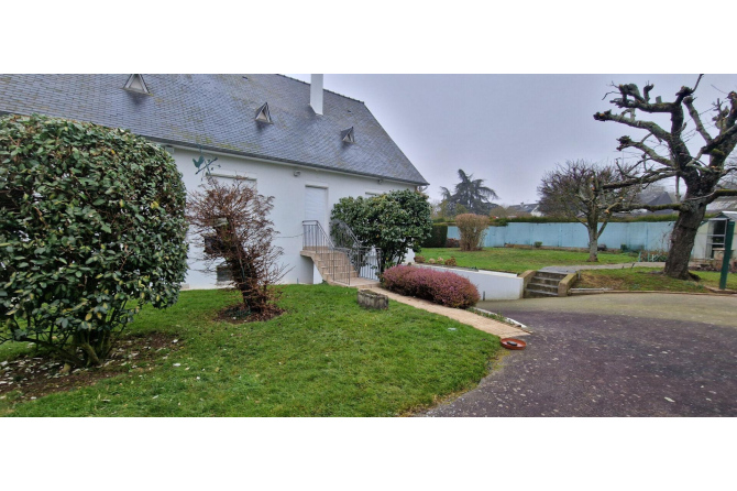 Maison à Saint-Berthevin