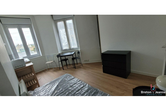 Studio in MAYENNE