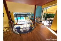 Maison Montsurs 6 pièce(s) 165 m2