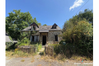 Ensemble de deux maisons sur 1 ha 56 à Carelles