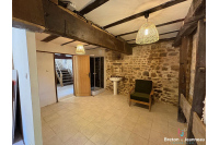 Ensemble de deux maisons sur 1 ha 56 à Carelles