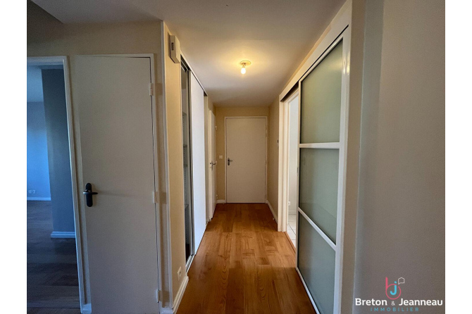 Appartement T4 - Vue Mayenne - LAVAL - Centre Ville Rive Gauche