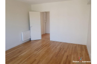 Appartement avec parking à Fougères