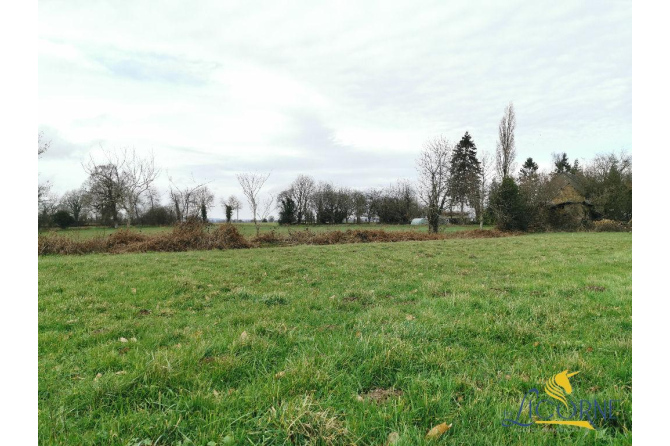 Terrain constructible secteur Bais