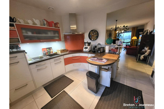 4-room house in EVRON