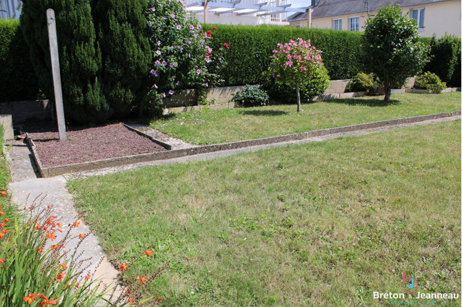 Maison proche des commerces à Ernée