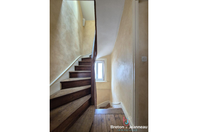 Maison avec local à La Ferté Macé