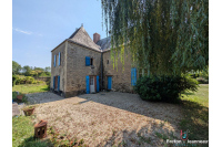 Ancien presbytère du XVe siècle, pierres et caractère