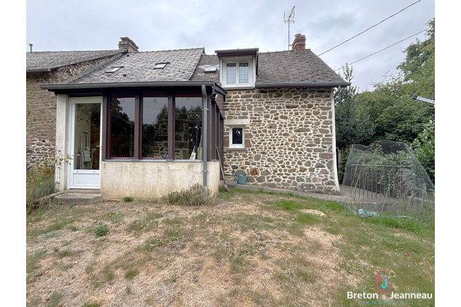 Maison en pierres secteur Ambrières-les-Vallées