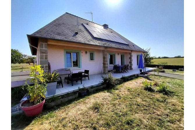 Maison sur près d'un hectare secteur Meslay-Du-Maine