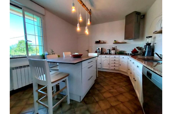 Maison sur près d'un hectare secteur Meslay-Du-Maine