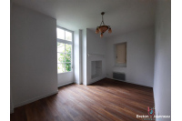 Appartement Le Genest Saint Isle 3 pièce(s) 73 m2