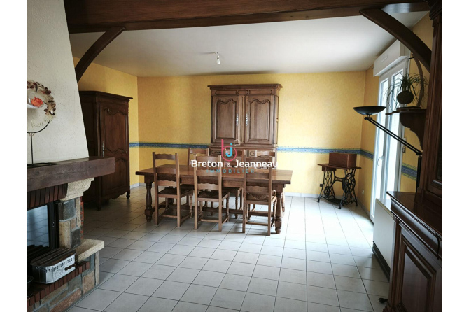Maison Villaines La Juhel 5 pièce(s) 119 m2