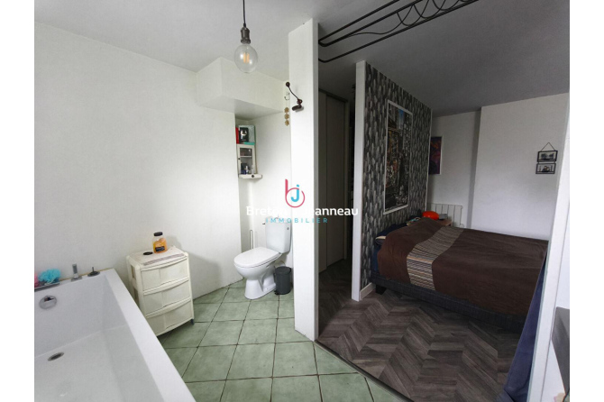 Maison en campagne à Javron Les Chapelles 6 pièce(s) 139 m2