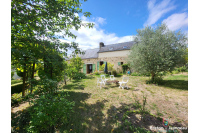 Maison en pierre AXE EVRON / MONTSURS