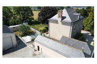 Maison avec dépendances à Javron Les Chapelles