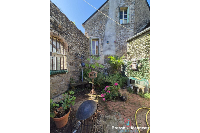 Maison Secteur Bais