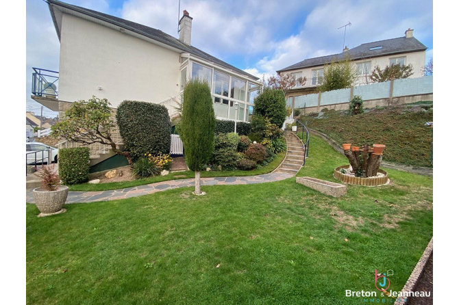 Maison 35300 3 pièce(s) 68.89 m2