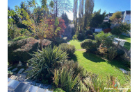 MAISON FOUGERES 5 CHAMBRES JARDIN  930 M²  env.