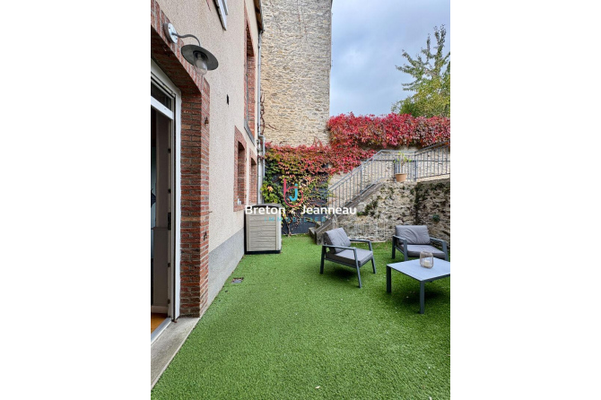 Maison de charme fin du XIXe à Laval