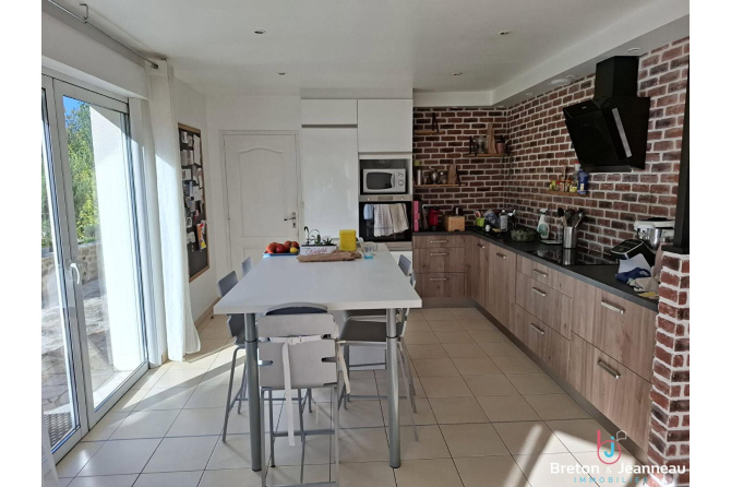 PAVILLON 177 M2 HABITABLES