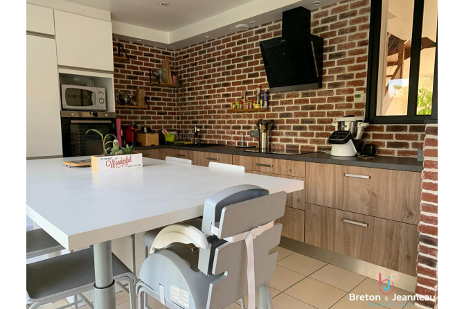 PAVILLON 177 M2 HABITABLES