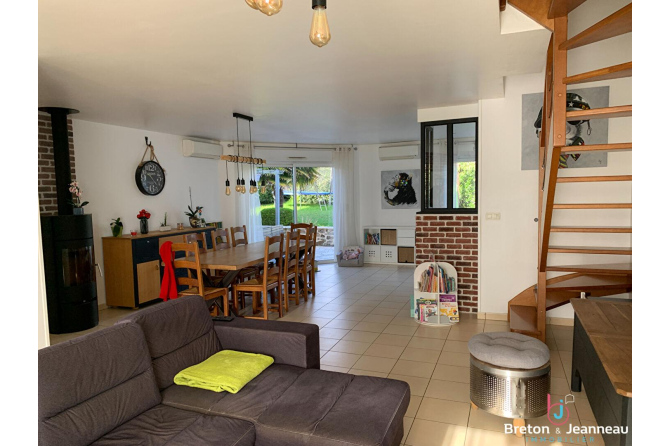 PAVILLON 177 M2 HABITABLES