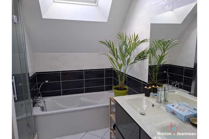 PAVILLON 177 M2 HABITABLES