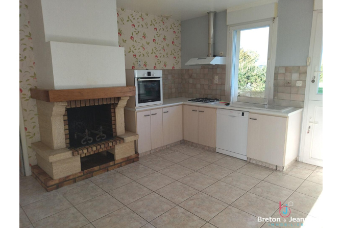 PAVILLON F3 à EVRON