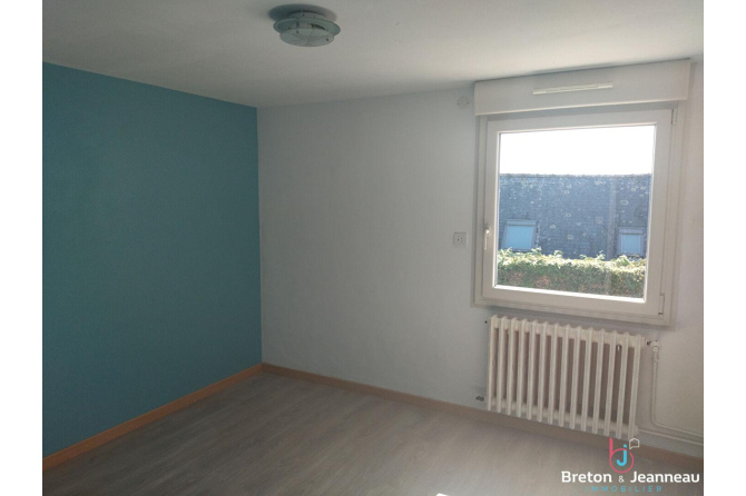 6-ROOM HOUSE IN ERNEE
